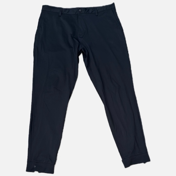 Rhone Commuter Classic Black Pants Men's Size 34 Cuffed Ankle Zipper Opening - Picture 1 of 12